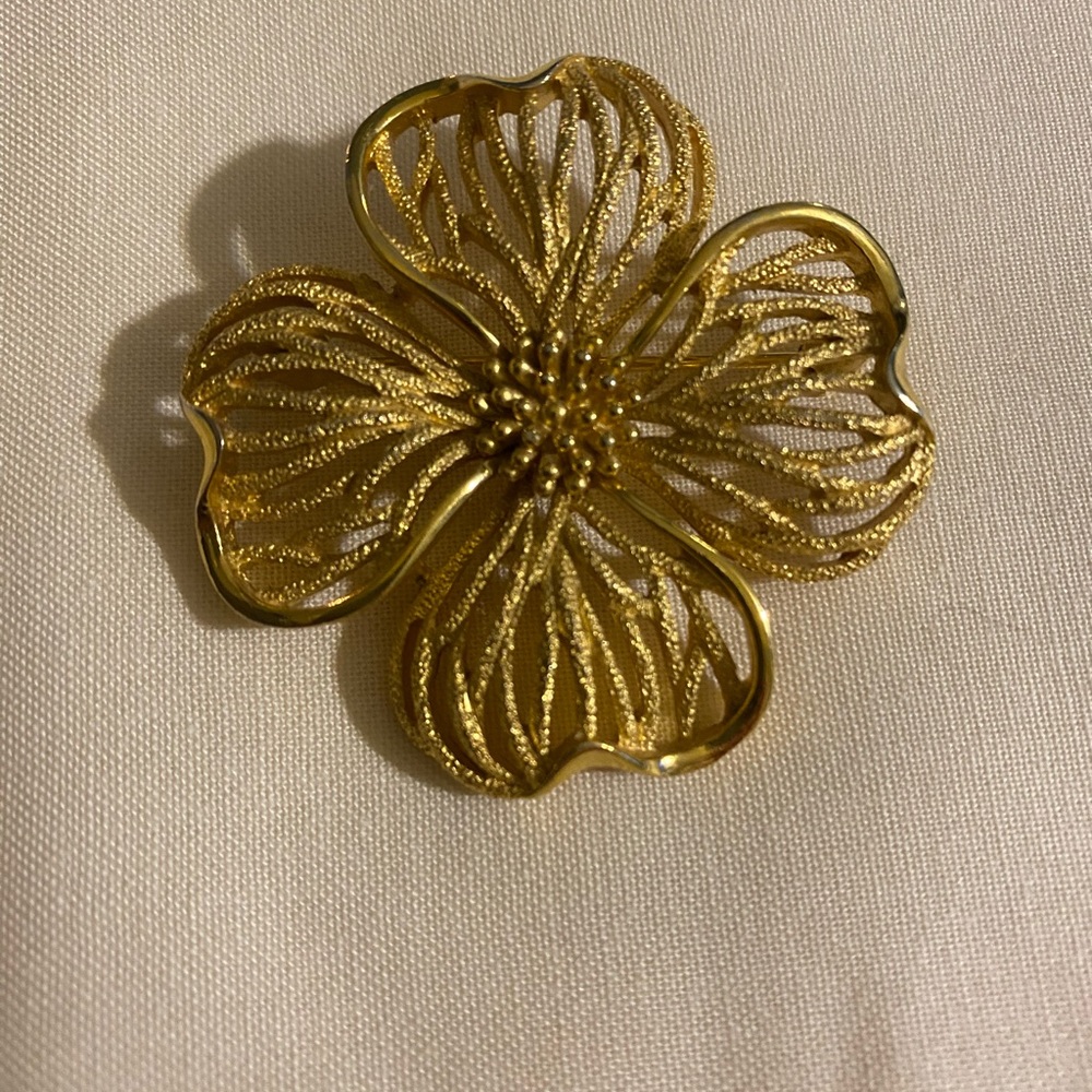 Trifari Vintage Gold Flower Brooch
